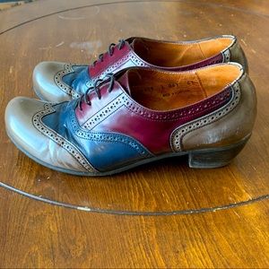 Fidji leather Oxford style booties